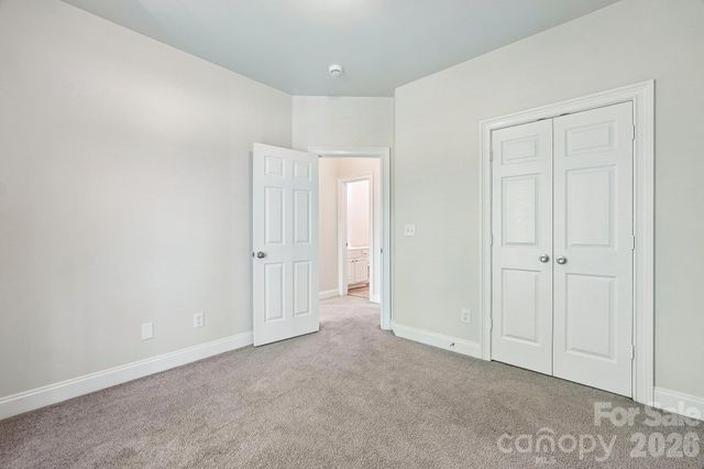 1001 Gainsborough Drive, Matthews, NC 28104