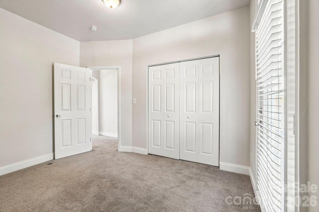 1001 Gainsborough Drive, Matthews, NC 28104