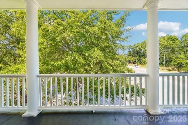 1001 Gainsborough Drive, Matthews, NC 28104