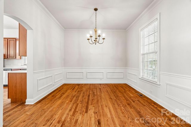 1001 Gainsborough Drive, Matthews, NC 28104