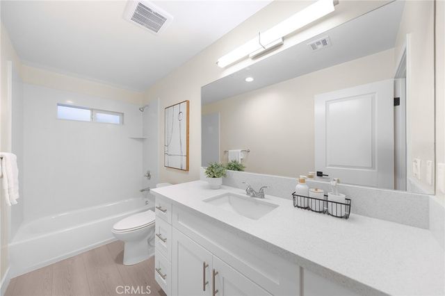 640 W Grand Avenue, Pomona, CA 91766