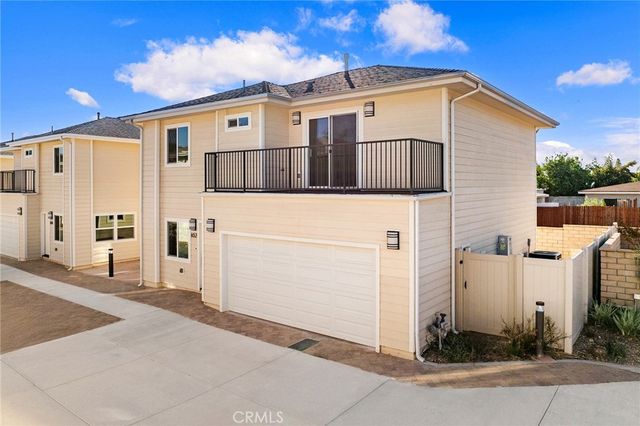 640 W Grand Avenue, Pomona, CA 91766