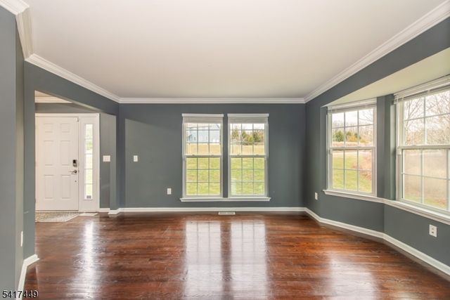 5 Sterling Dr, Wantage Twp., NJ 07461