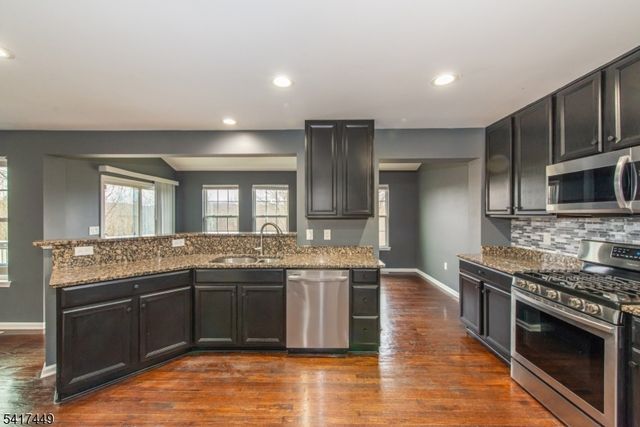 5 Sterling Dr, Wantage Twp., NJ 07461