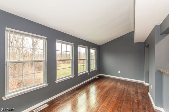 5 Sterling Dr, Wantage Twp., NJ 07461