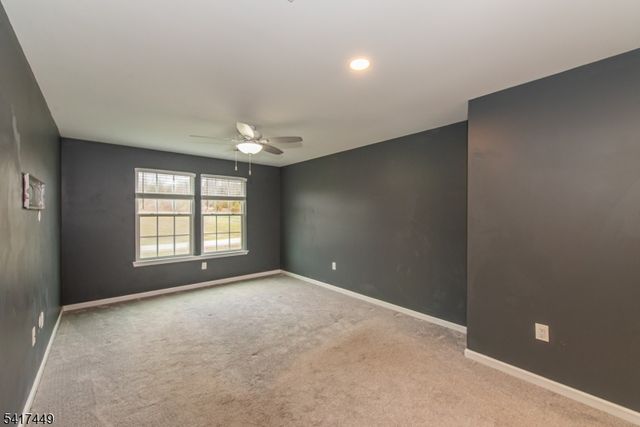 5 Sterling Dr, Wantage Twp., NJ 07461