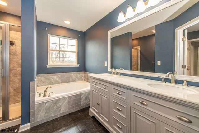 5 Sterling Dr, Wantage Twp., NJ 07461