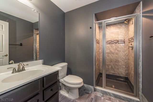 5 Sterling Dr, Wantage Twp., NJ 07461