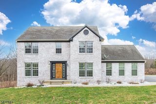 5 Sterling Dr, Wantage Twp., NJ 07461