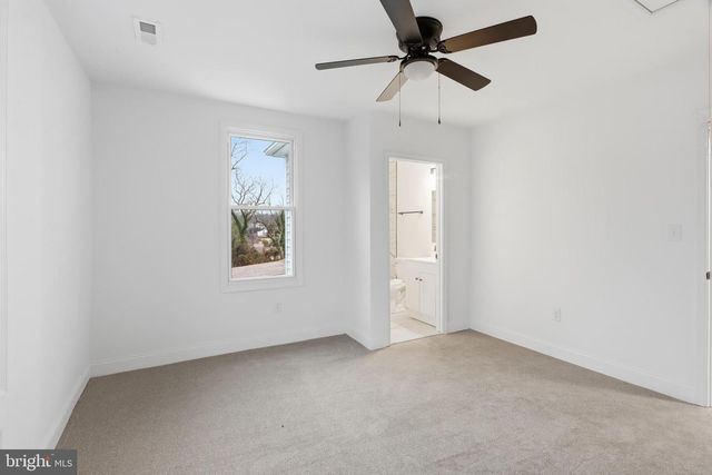 1911 HALETHORPE, Halethorpe, MD 21227