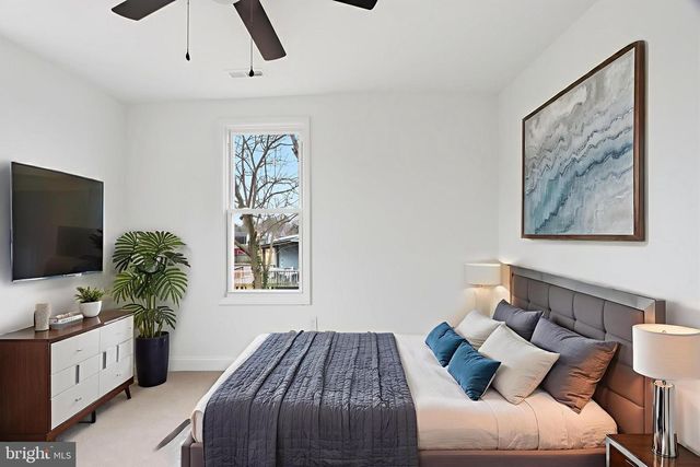 1911 HALETHORPE, Halethorpe, MD 21227