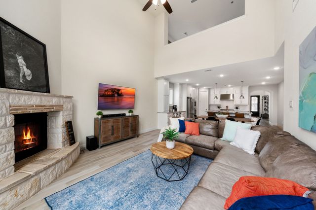 2825 London, The Colony, TX 75056