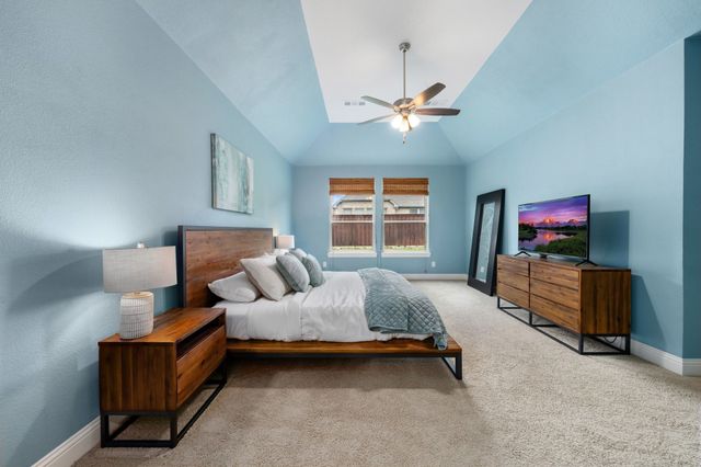 2825 London, The Colony, TX 75056