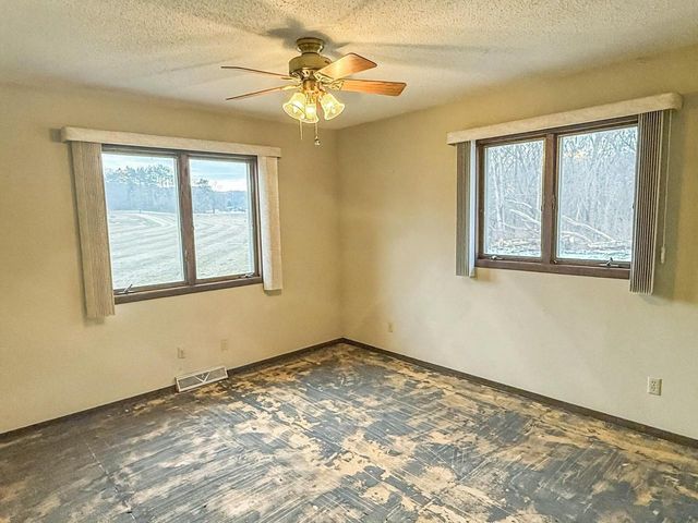 N8751 US HIGHWAY 53, Holmen, WI 54636