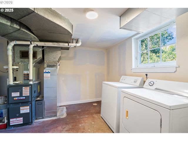 7776 Sw 5TH Ave, Portland, OR 97219