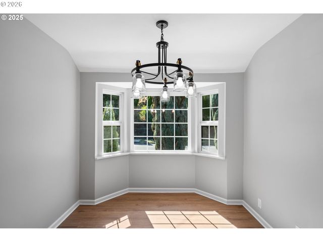 7776 Sw 5TH Ave, Portland, OR 97219