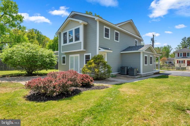 2121 ALVIN, Catonsville, MD 21228