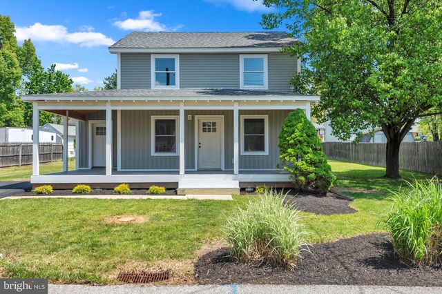 2121 ALVIN, Catonsville, MD 21228