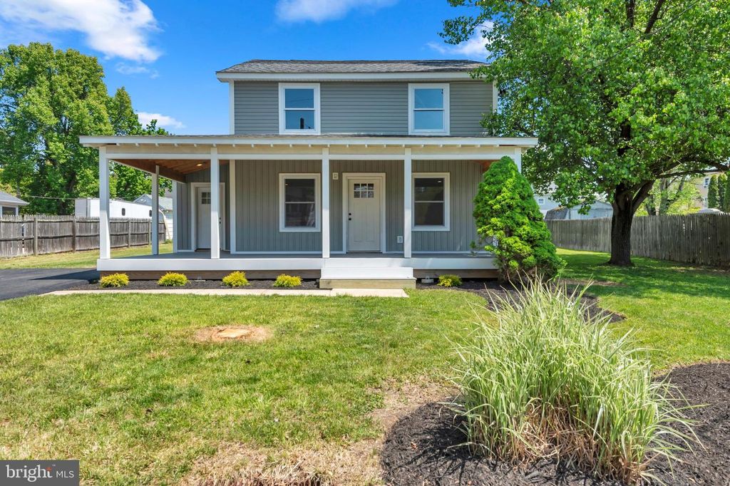 Image 30 of property listing at 2121 ALVIN AVE, Catonsville, MD 21228