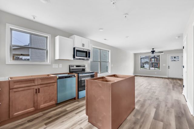 195 Quarry View Ct, Clarksville, TN 37043