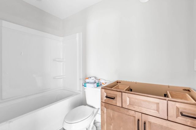 195 Quarry View Ct, Clarksville, TN 37043