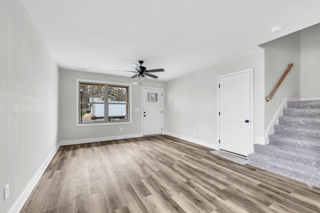 195 Quarry View Ct, Clarksville, TN 37043