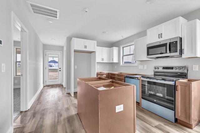 195 Quarry View Ct, Clarksville, TN 37043