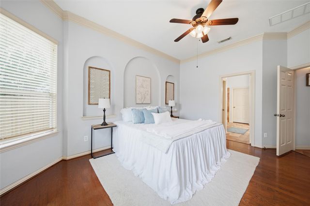 14403 N Coles Crossing Drive, Cypress, TX 77429