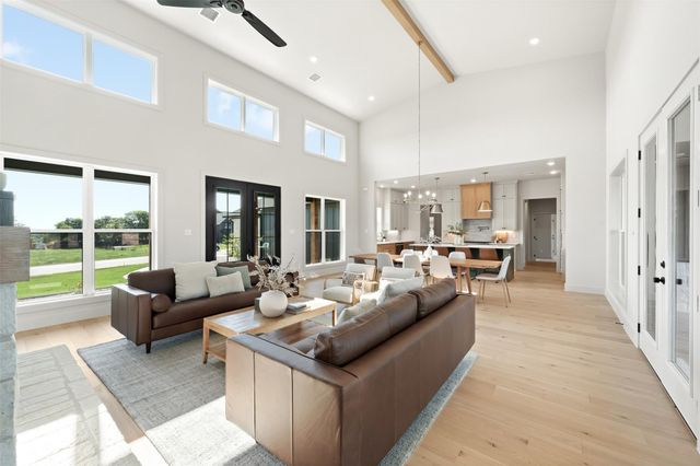 233 Glenview CIR, Belton, TX 76513