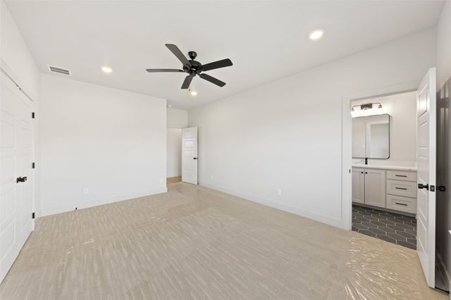 233 Glenview CIR, Belton, TX 76513