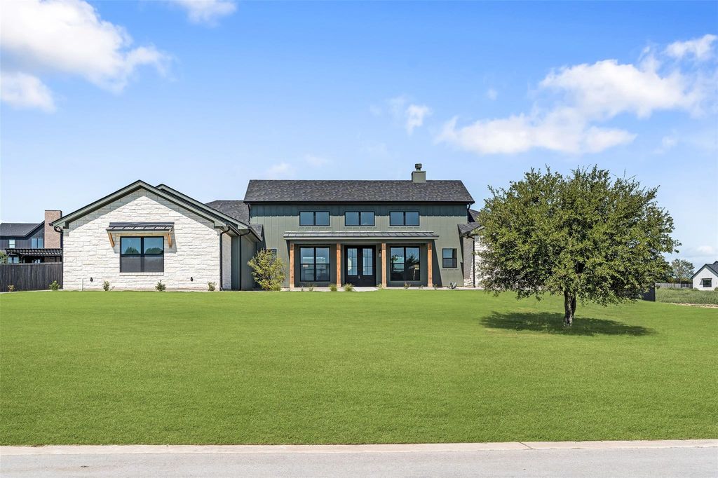 233 Glenview CIR, Belton, TX 76513