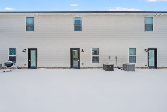 405 Shelby St H, Clarksville, TN 37042