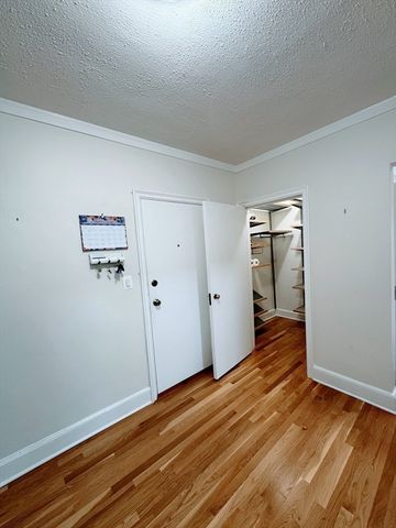 65 Strathmore Rd 49, Boston, MA 02135