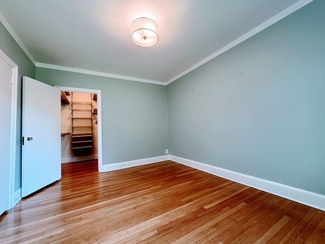 65 Strathmore Rd 49, Boston, MA 02135