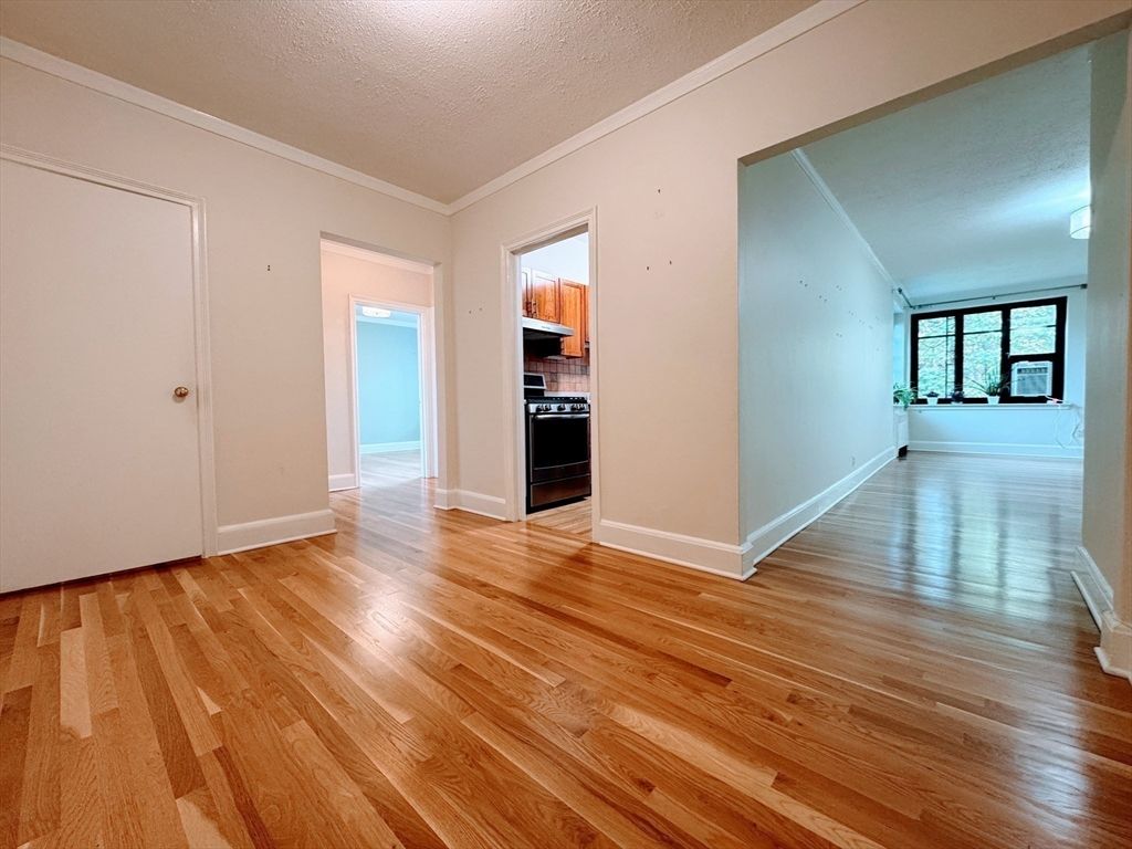 65 Strathmore Rd 49, Boston, MA 02135