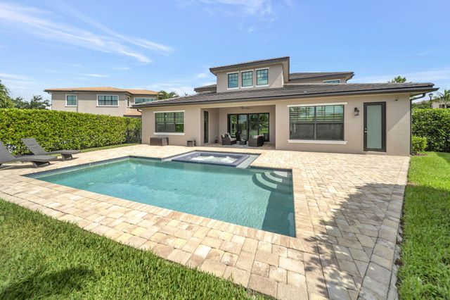 11146 Meridian Drive N, Parkland, FL 33076