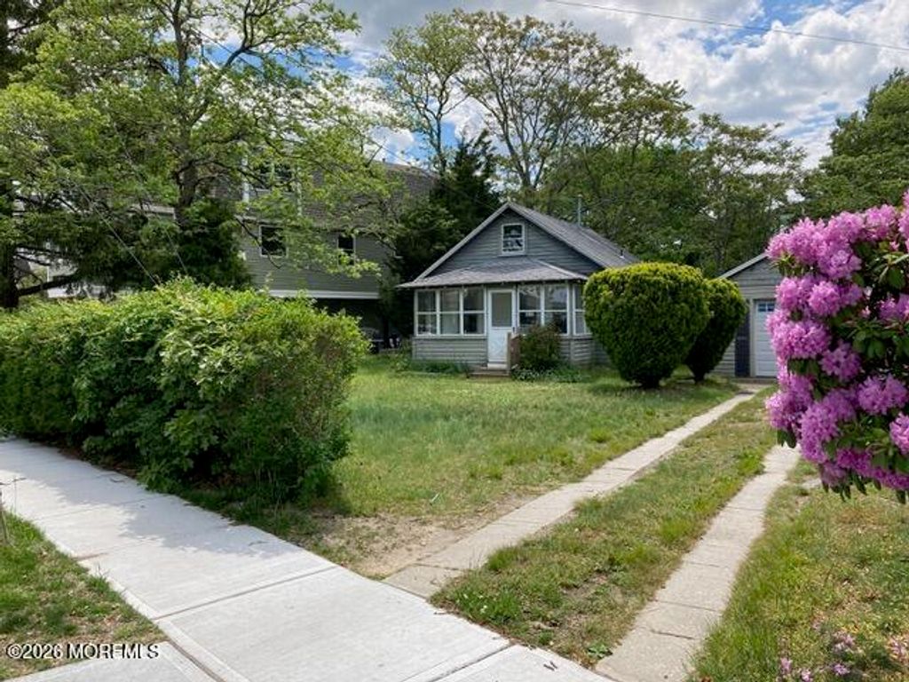 102 Ocean Gate Avenue B, Ocean Gate, NJ 08740