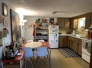 1092 Broadway 2, Somerville, MA 02144