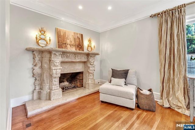 65 S Mountain Avenue, Montclair, NJ 07042