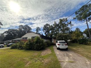 1921 Manteo Street, Fayetteville, NC 28303