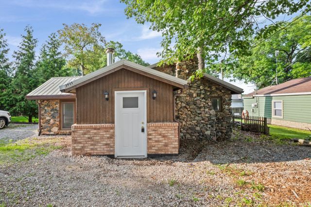 3935 E Parses Road, Monticello, IN 47960