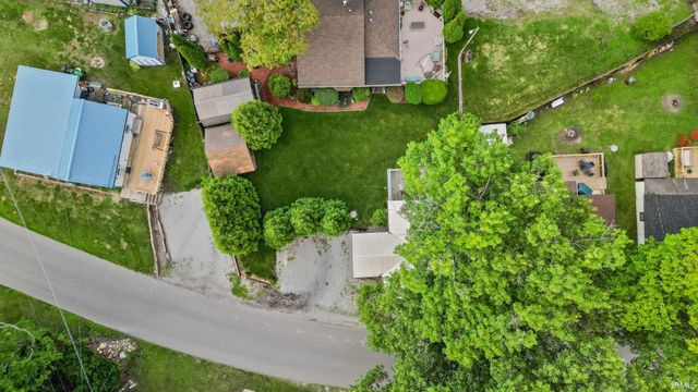 3935 E Parses Road, Monticello, IN 47960