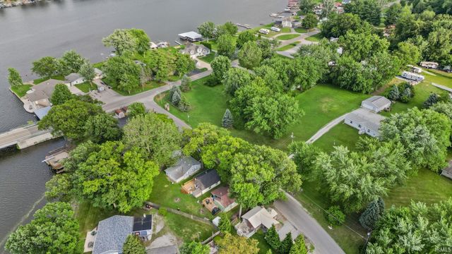 3935 E Parses Road, Monticello, IN 47960