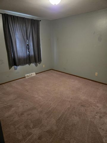 2430 MINERVA STREET, Oshkosh, WI 54901