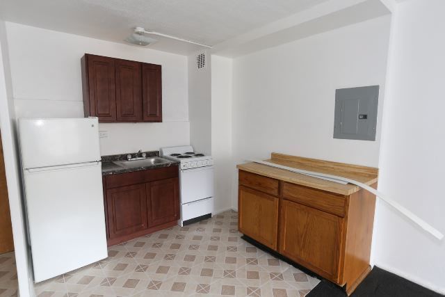 7333 N Ridge Boulevard 312, Chicago, IL 60645