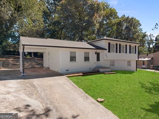 2635 Luke Drive, Ellenwood, GA 30294