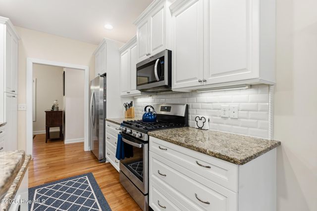 290 Pinyon Circle, Pinehurst, NC 28374