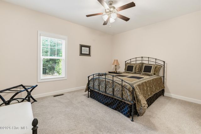 290 Pinyon Circle, Pinehurst, NC 28374