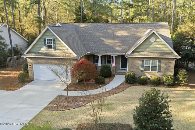 290 Pinyon Circle, Pinehurst, NC 28374