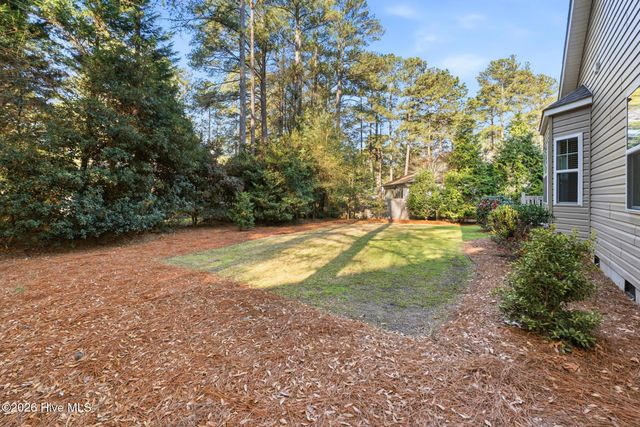 290 Pinyon Circle, Pinehurst, NC 28374